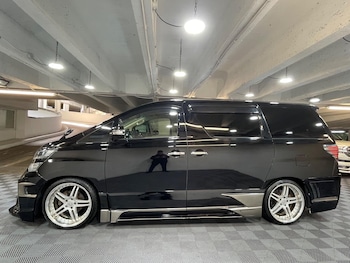 Used Toyota Vellfire 2008 for sale - 79224100: Photo