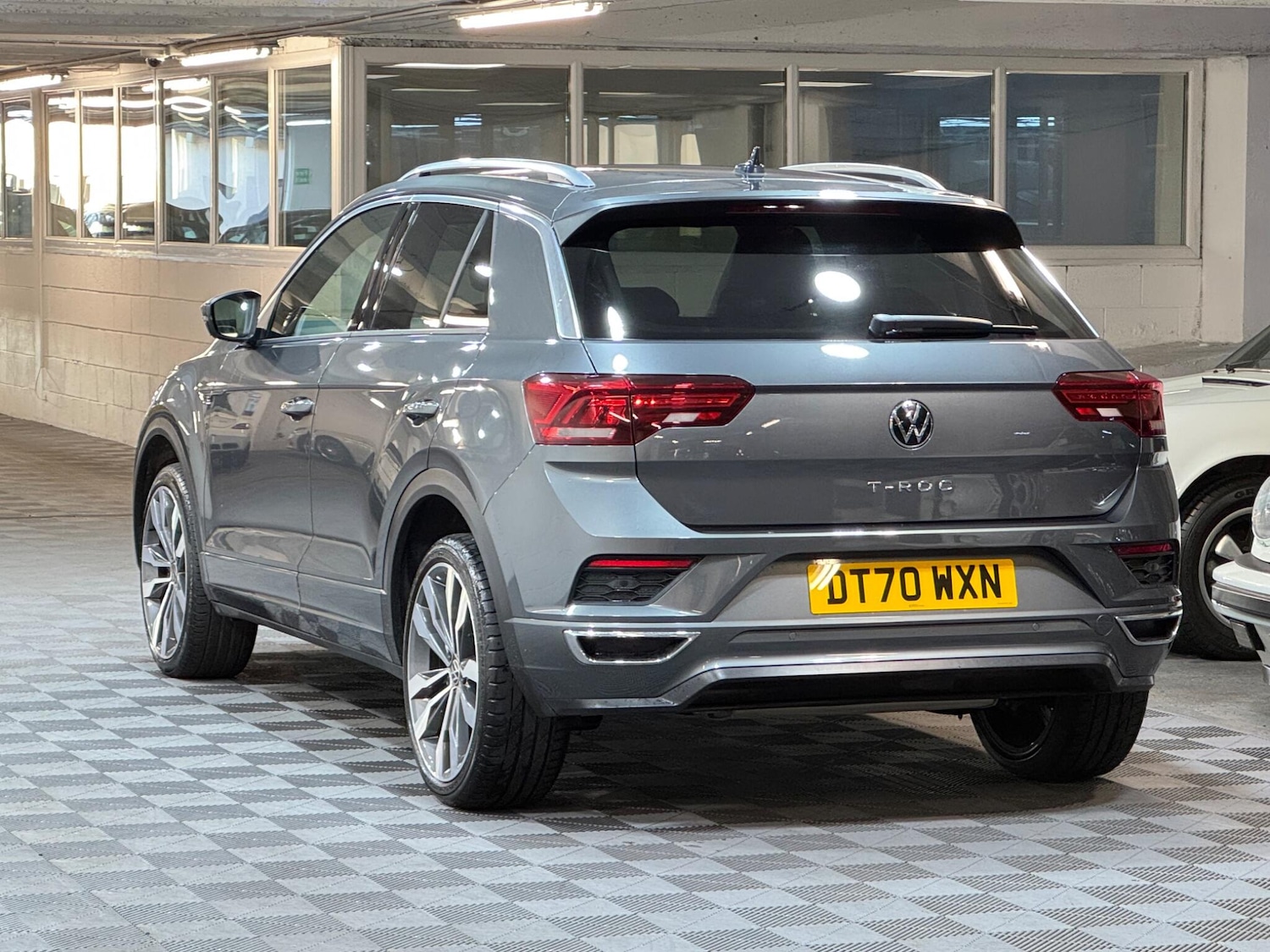 Used Volkswagen T-Roc for sale - 77754190: Photo 3