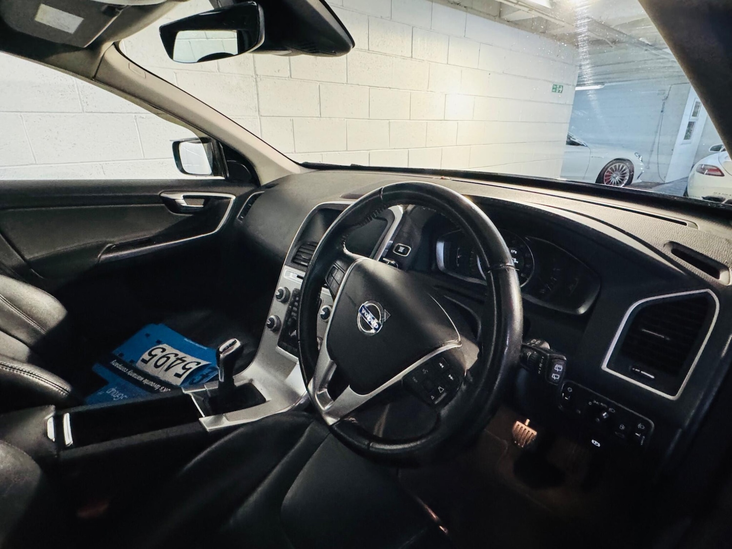 Used Volvo XC60 2017 for sale - 76728264: Photo 8