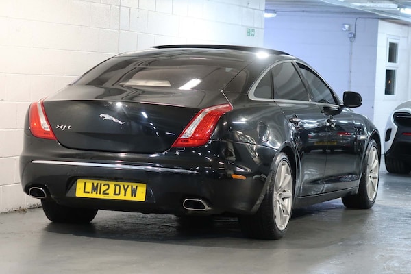 Used Jaguar XJ 2012 for sale - 73133363: Photo 4