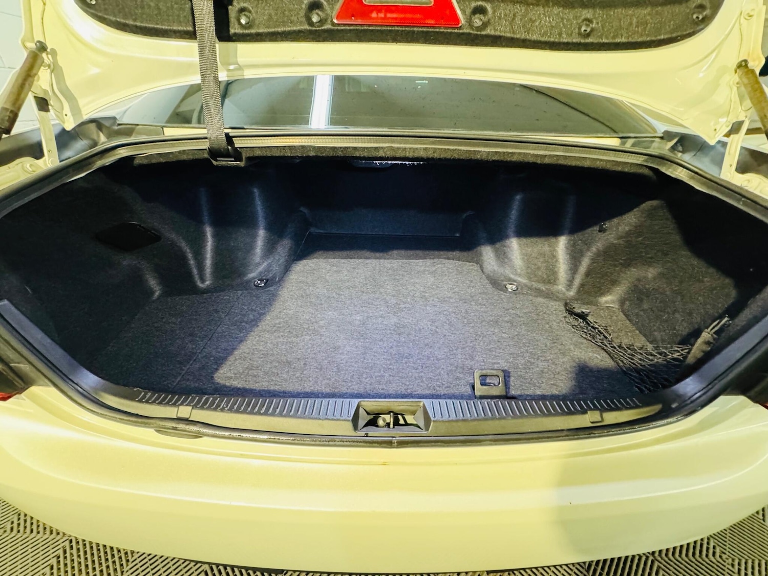 Used Toyota Crown for sale - 77202572: Photo 12