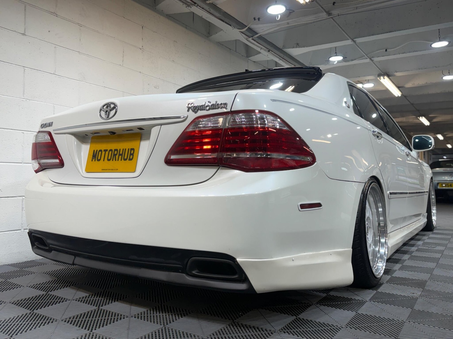 Used Toyota Crown for sale - 77202572: Photo 23