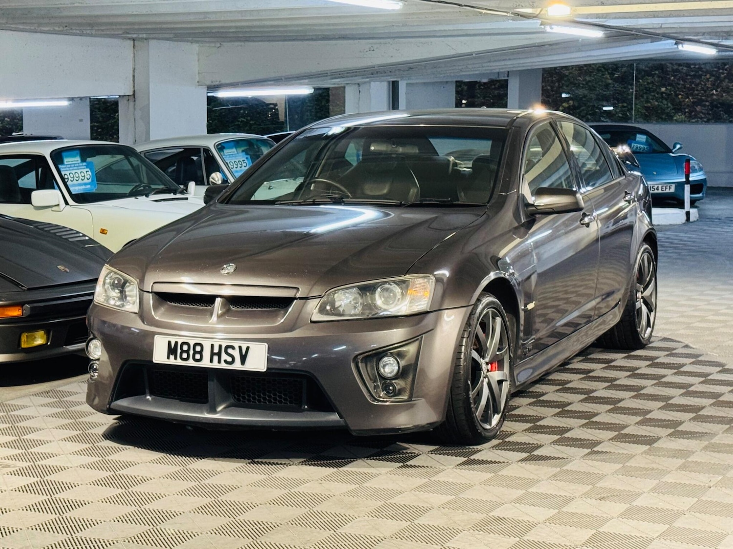 Used Vauxhall VXR8 2009 for sale - 76425621: Photo 6