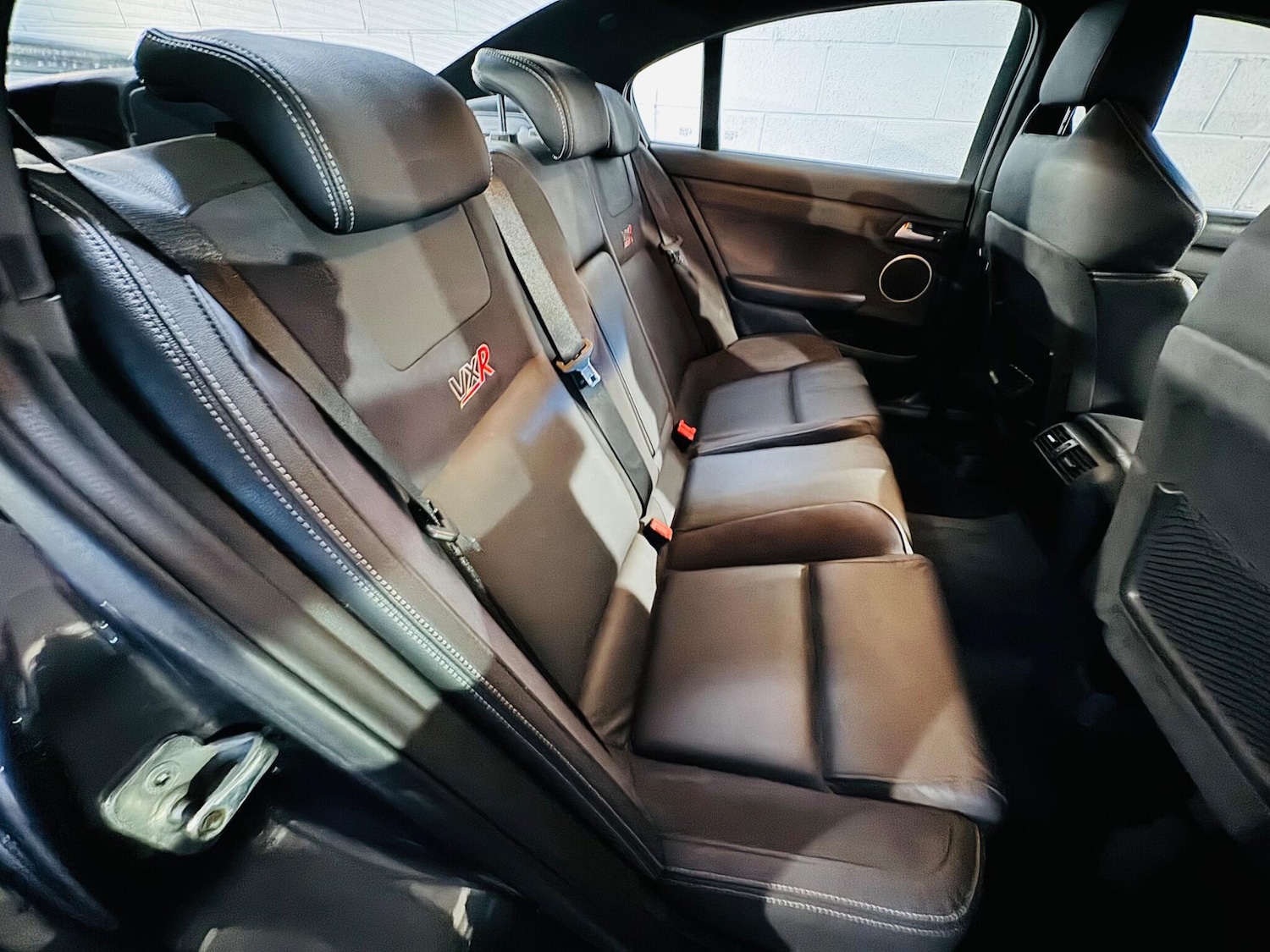 Used Vauxhall VXR8 2009 for sale - 76425621: Photo 9