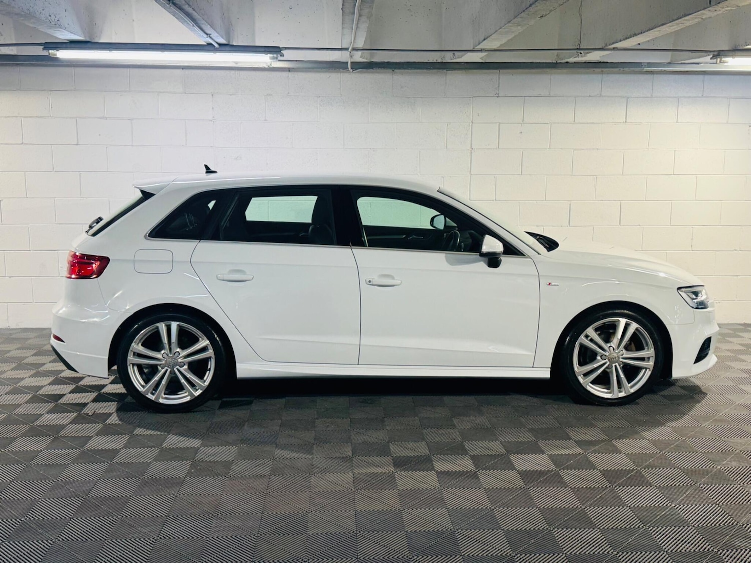 Used Audi A3 2019 for sale - 76485718: Photo 5