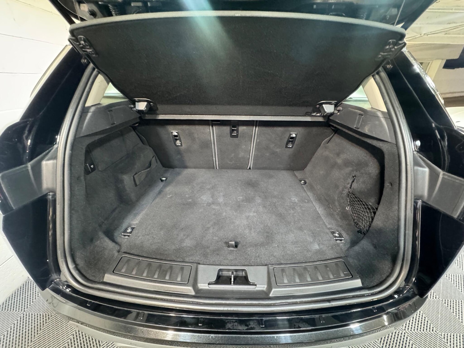 Used Land Rover Range Rover Evoque 2019 for sale - 77723235: Photo 10