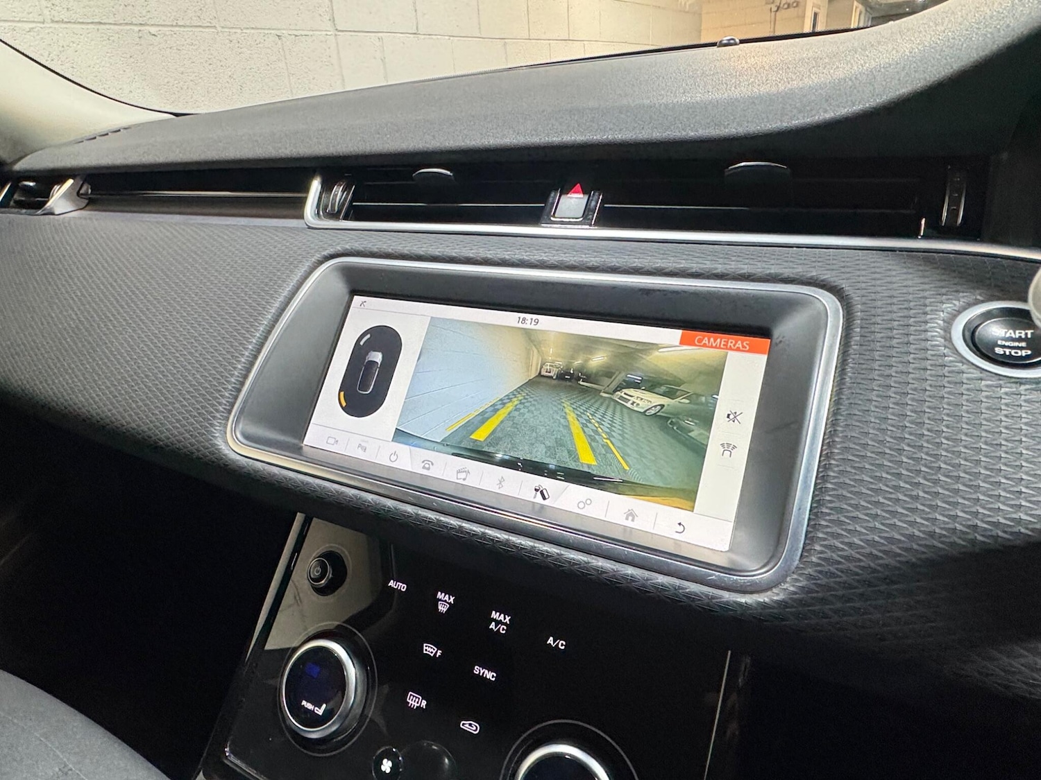 Used Land Rover Range Rover Evoque 2019 for sale - 77723235: Photo 14