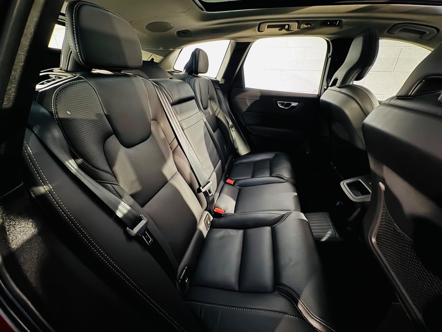 Used Volvo XC60 2020 for sale - 76613381: Photo 12