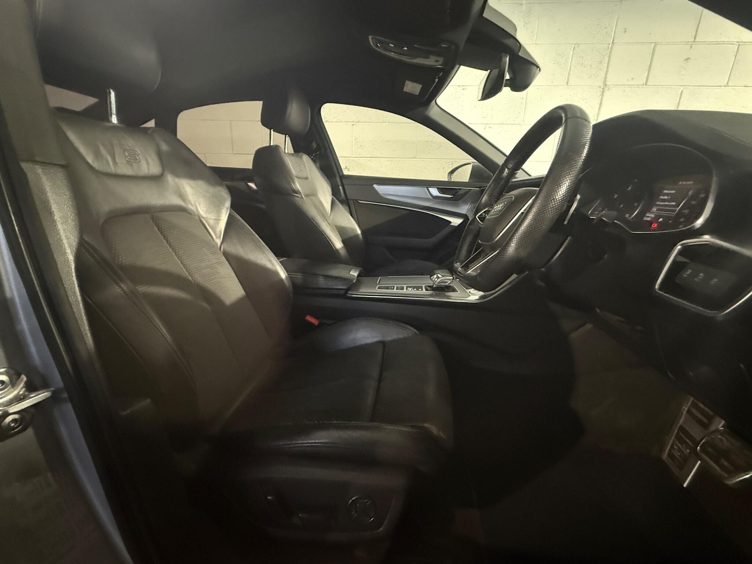 Used Audi A6 Saloon 2019 for sale - 76215197: Photo 7