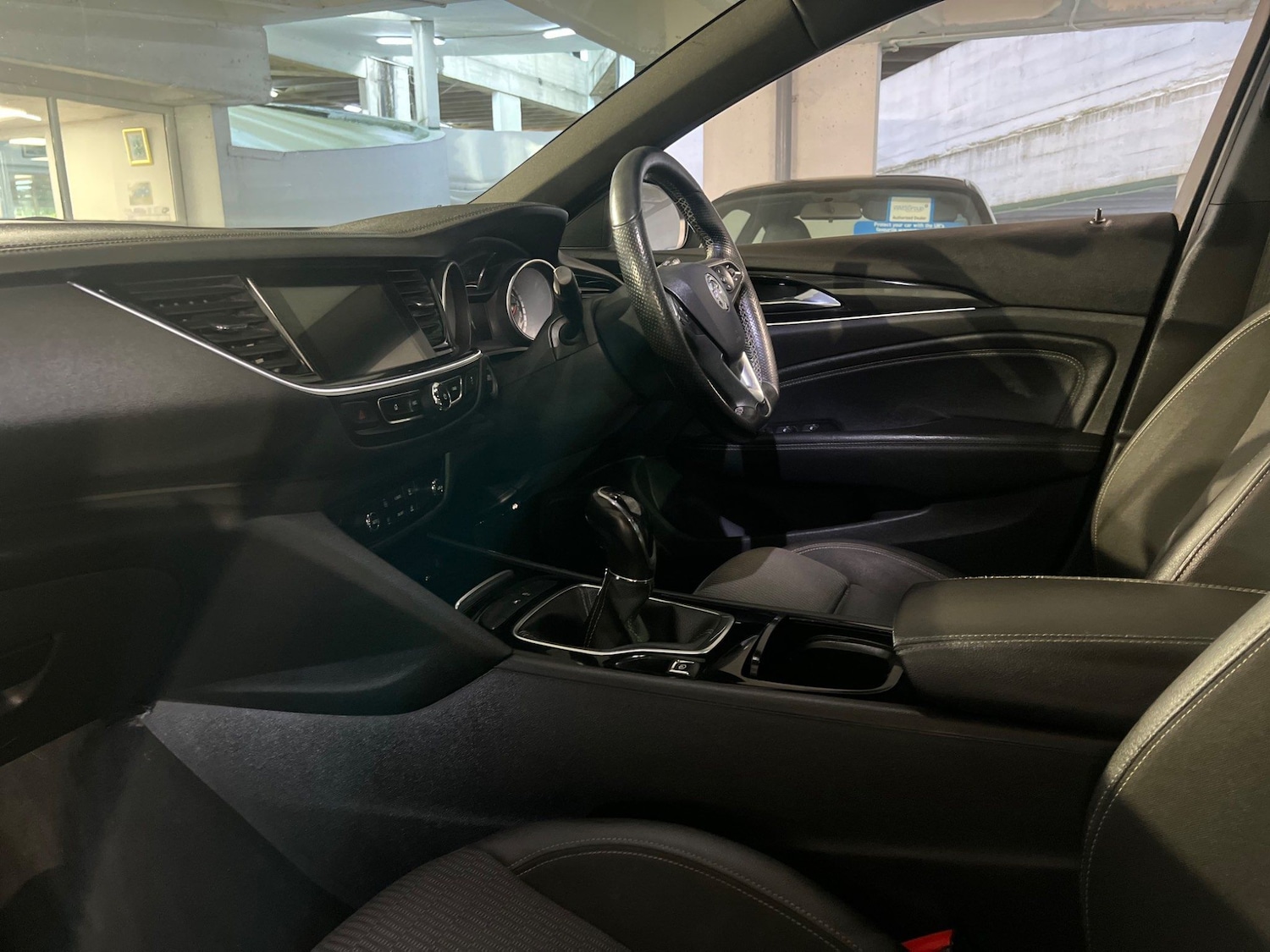 Used Vauxhall Insignia 2018 for sale - 76990698: Photo 10