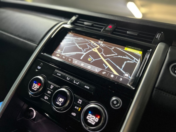 Used Land Rover Discovery 2018 for sale - 73916510: Photo 17