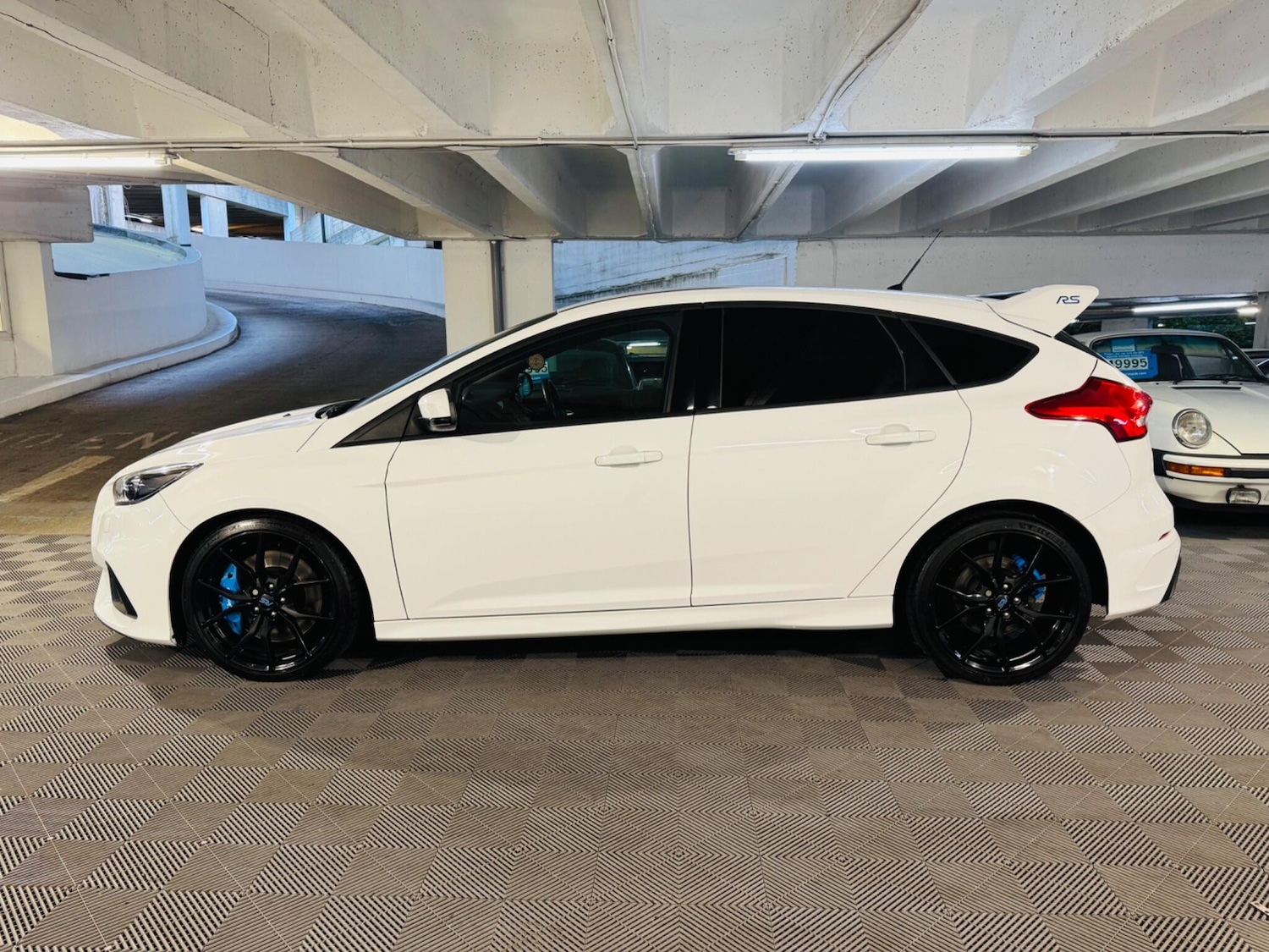 Used Ford Focus 2016 for sale - 76024565: Photo 2