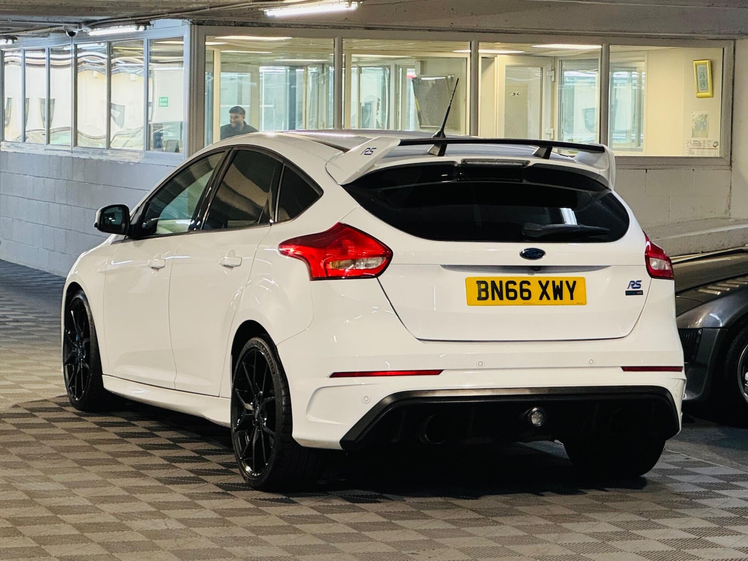 Used Ford Focus 2016 for sale - 76024565: Photo 3