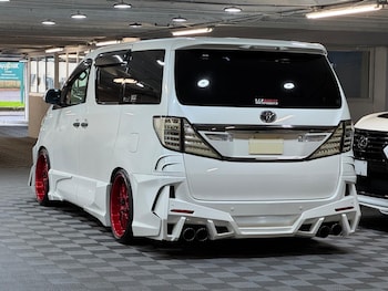 Used Toyota Vellfire 2010 for sale - 78561891: Photo