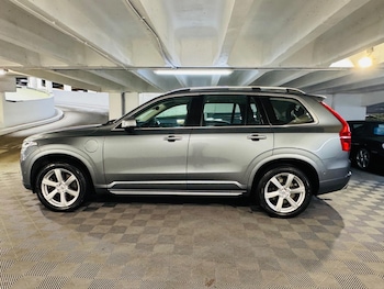 Used Volvo XC90 2017 for sale - 76227845: Photo 2