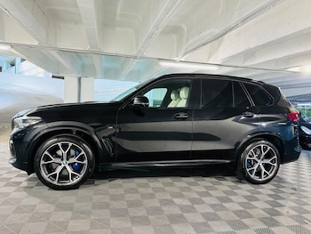 Used BMW X5 2020 for sale - 75246343: Photo