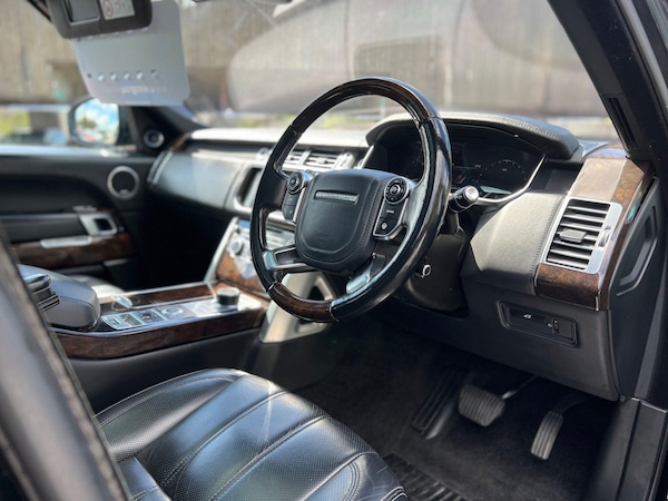 Used Land Rover Range Rover 2014 for sale - 74690795: Photo 11