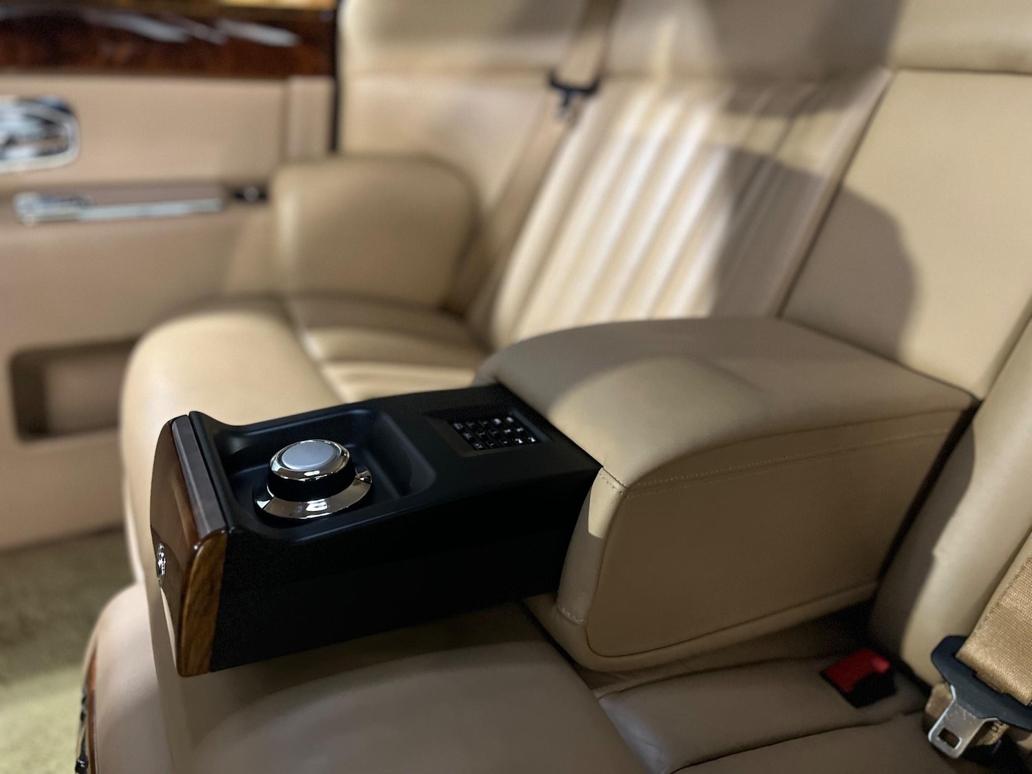 Used Rolls-Royce Phantom for sale - 76988221: Photo 17