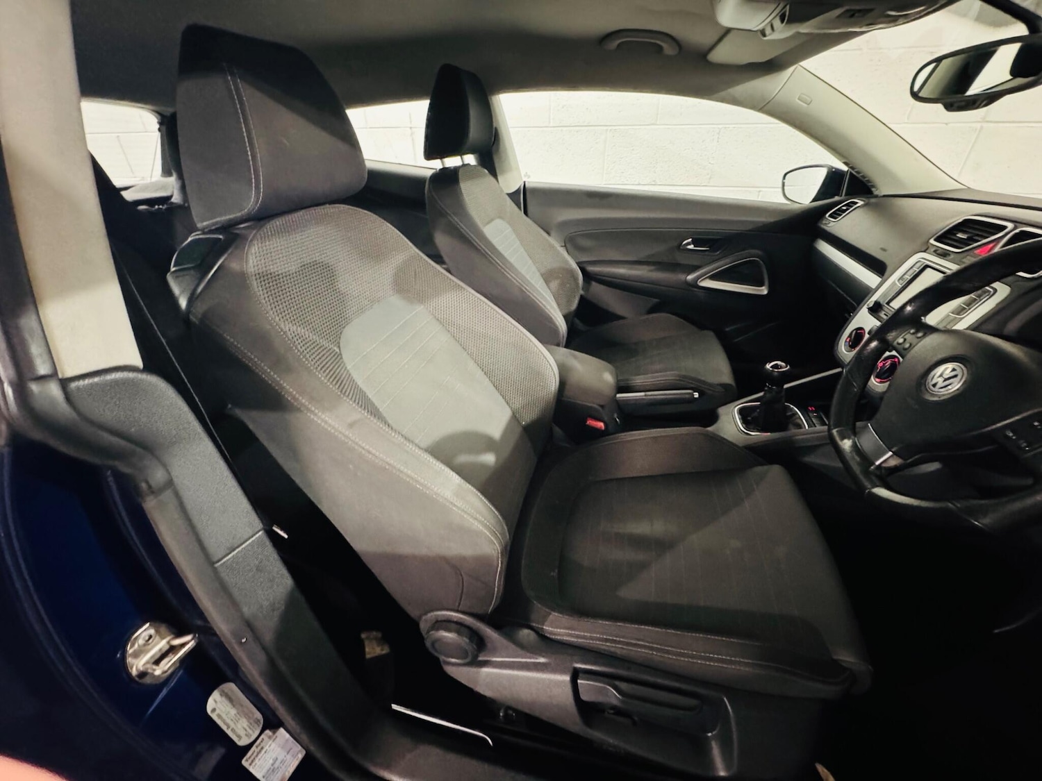 Used Volkswagen Scirocco 2009 for sale - 77279287: Photo 7