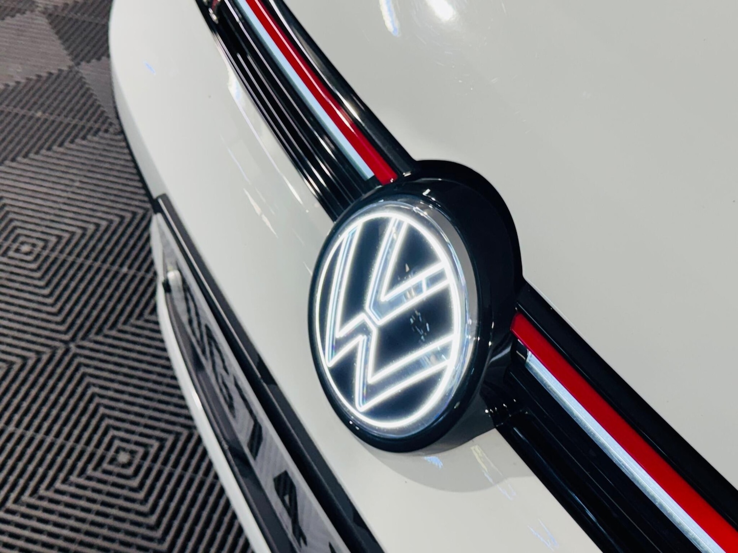 Used Volkswagen Golf 2024 for sale - 76759719: Photo 14