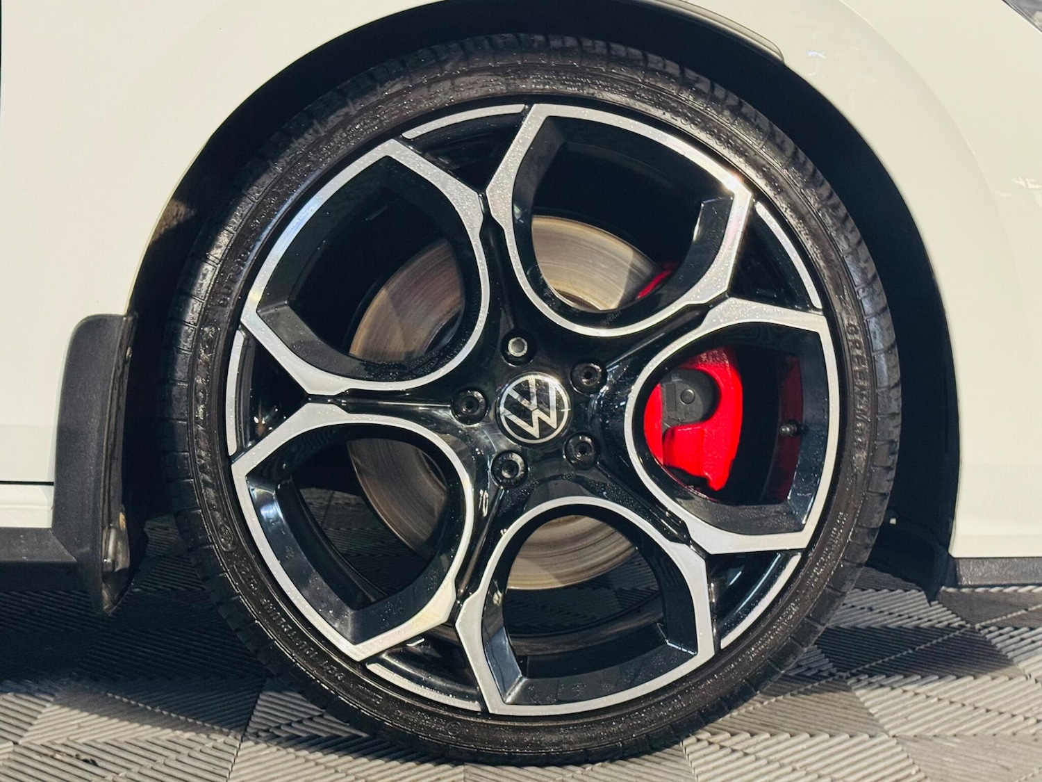 Used Volkswagen Golf 2024 for sale - 76759719: Photo 16