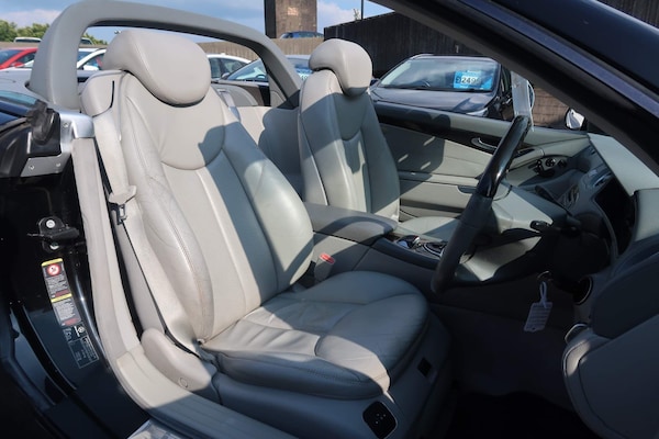 Used Mercedes-Benz SL 2002 for sale - 73133429: Photo 7