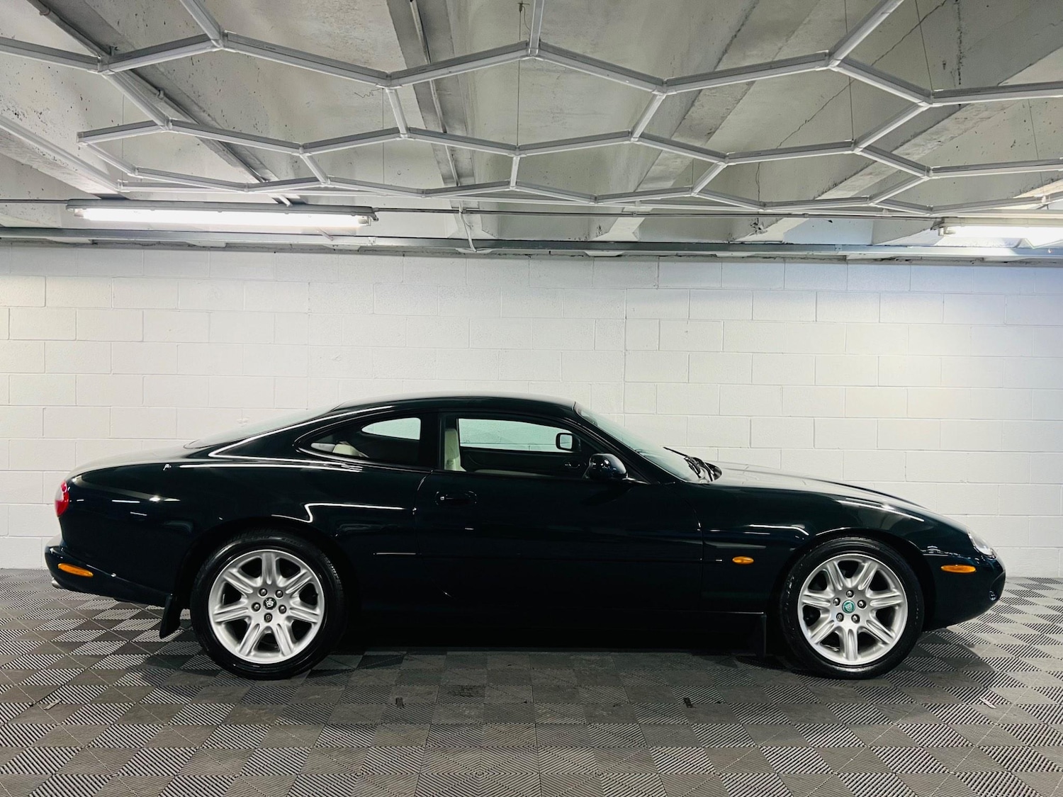Used Jaguar XK8 1998 for sale - 77156606: Photo 5
