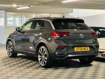 Used Volkswagen T-Roc 2018 for sale - 73133440: Photo