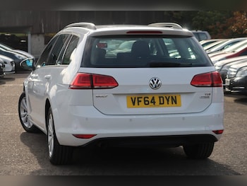 Used Volkswagen Golf 2015 for sale - 76988244: Photo