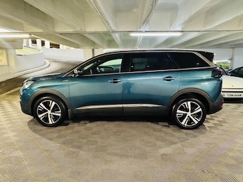 Used Peugeot 5008 2018 for sale - 76473766: Photo