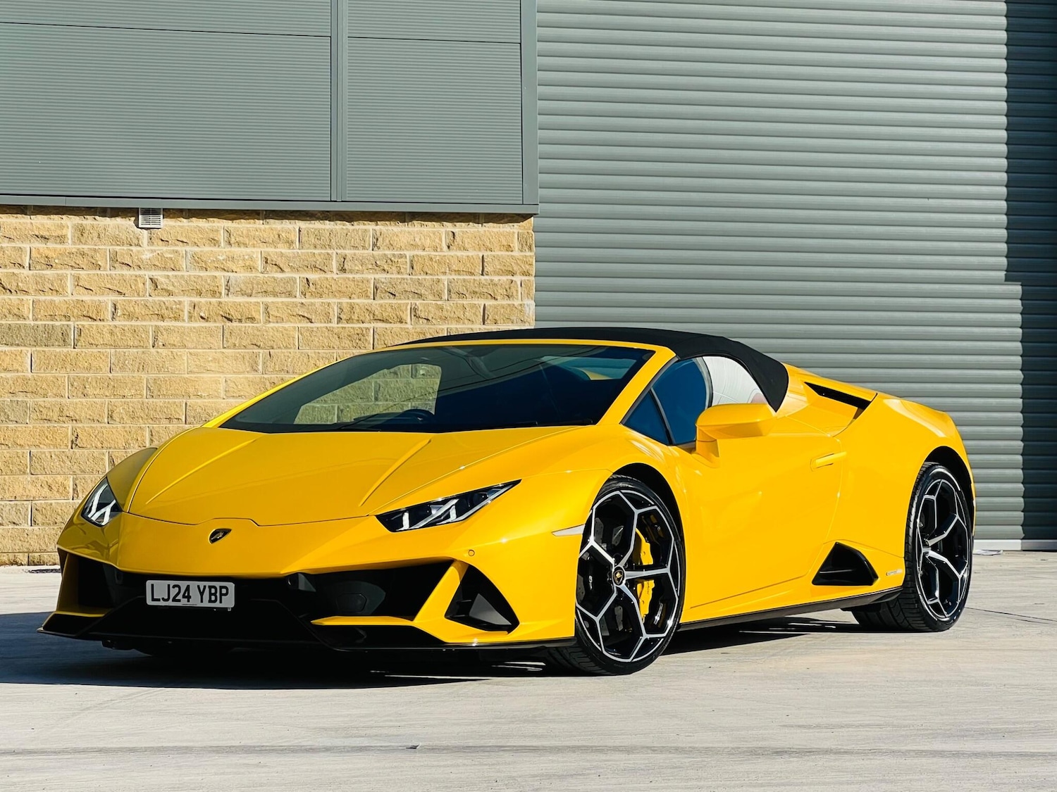Used Lamborghini Huracan 2024 for sale - 76072324: Photo 20