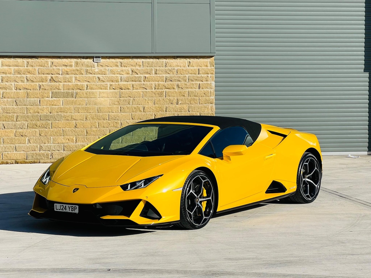 Used Lamborghini Huracan 2024 for sale - 76072324: Photo 21