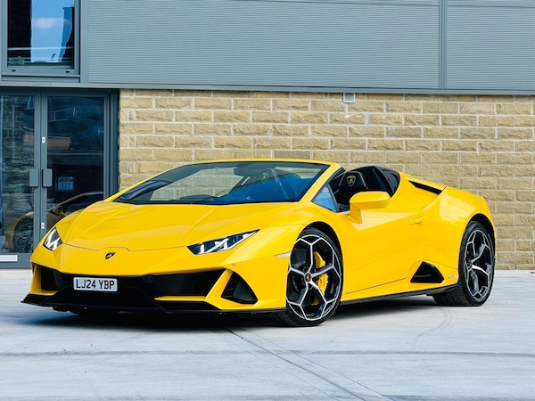 Used Lamborghini Huracan 2024 for sale - 76072324: Photo 2