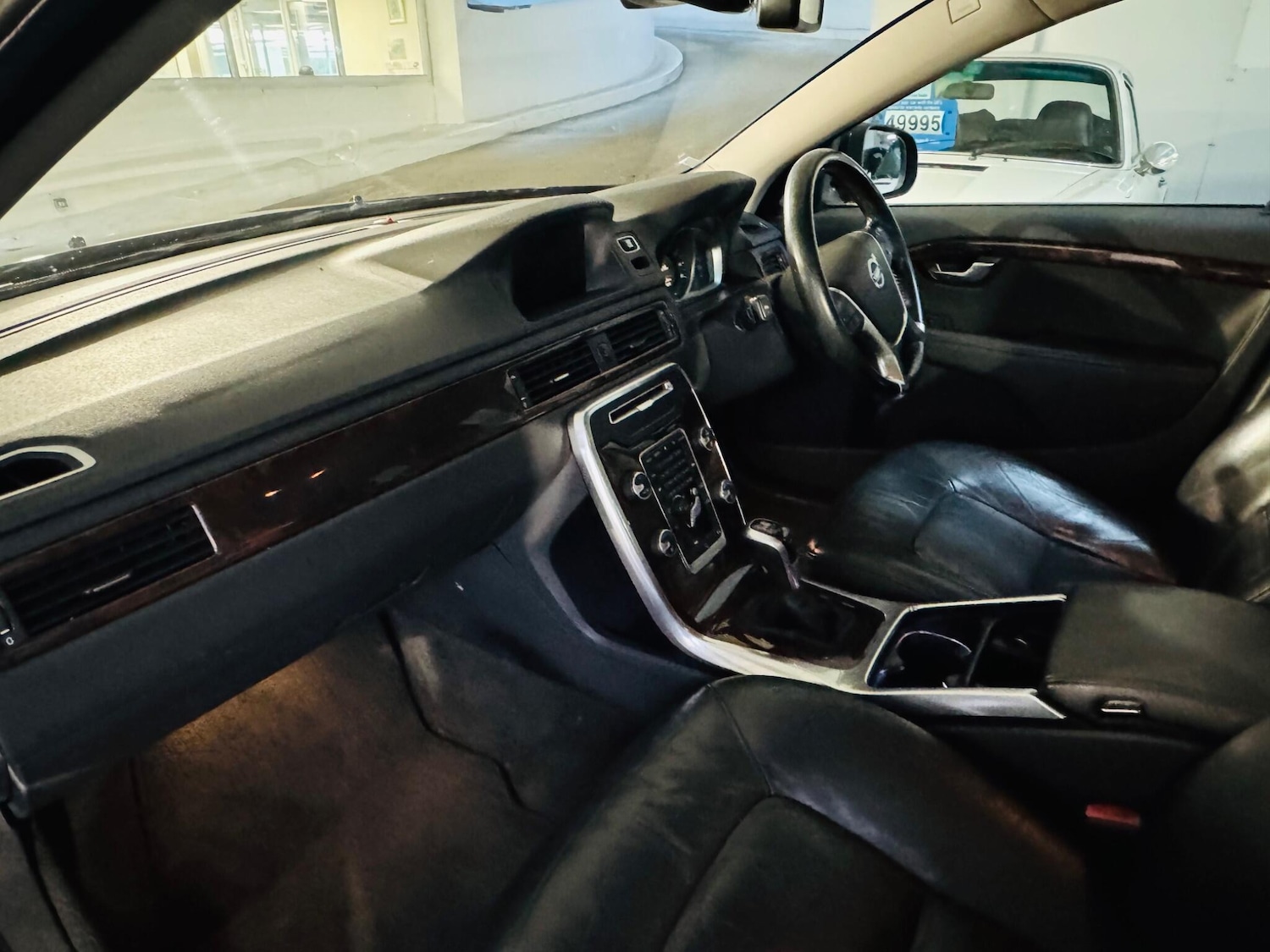 Used Volvo V70 2014 for sale - 77098107: Photo 10