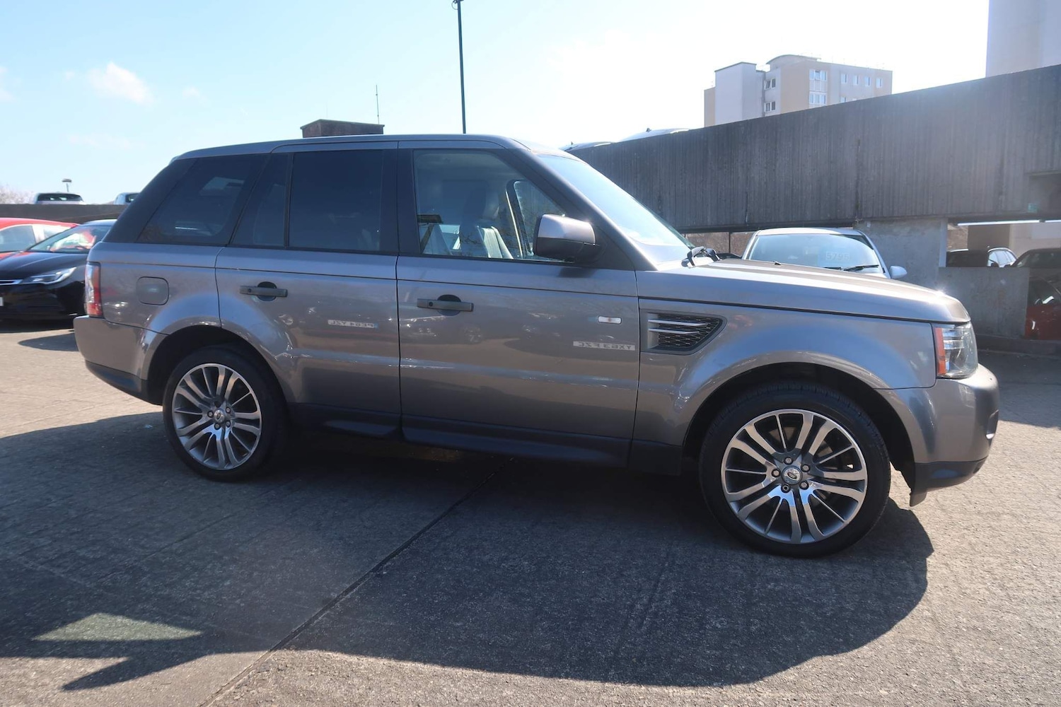 Used Land Rover Range Rover Sport 2010 for sale - 76997594: Photo 5