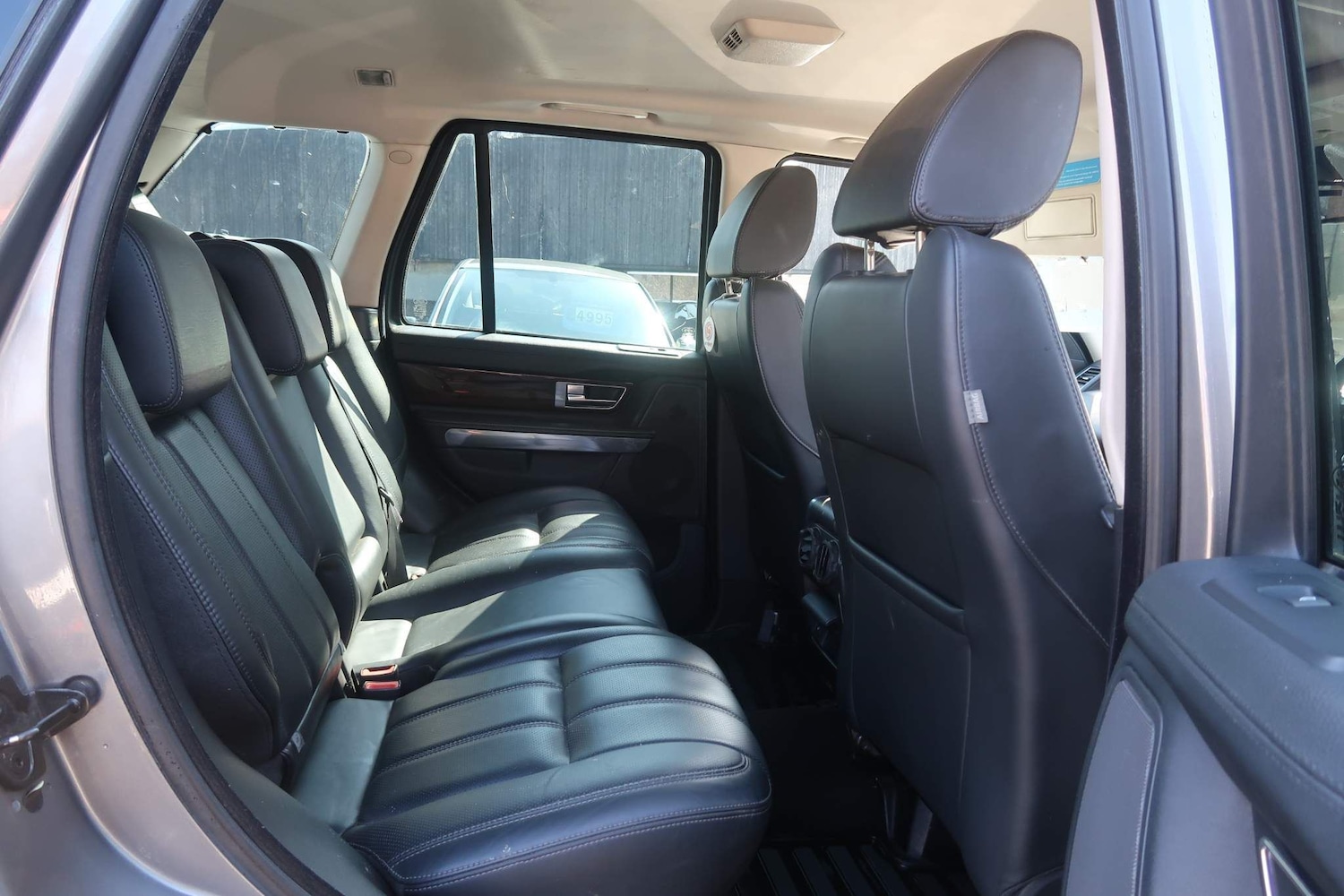 Used Land Rover Range Rover Sport 2010 for sale - 76997594: Photo 9