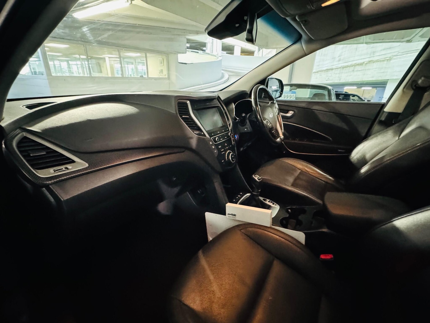 Used Hyundai Santa Fe 2017 for sale - 76989238: Photo 10