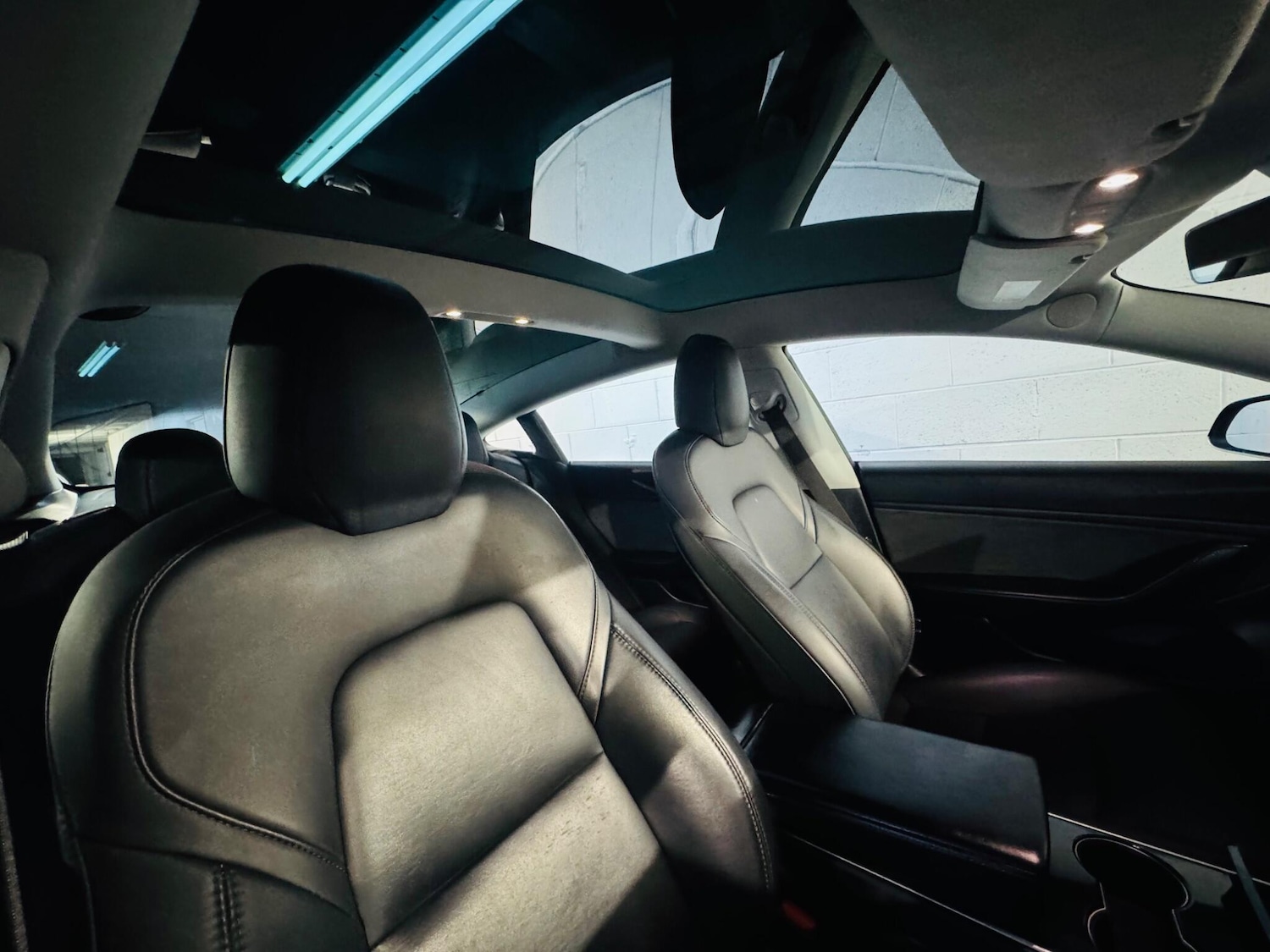 Used Tesla Model 3 2020 for sale - 76865898: Photo 11