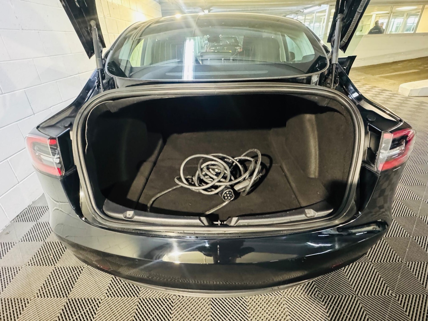 Used Tesla Model 3 2020 for sale - 76865898: Photo 13