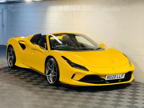 Used Ferrari F8 Spider 2020 for sale - 75553151: Photo 33