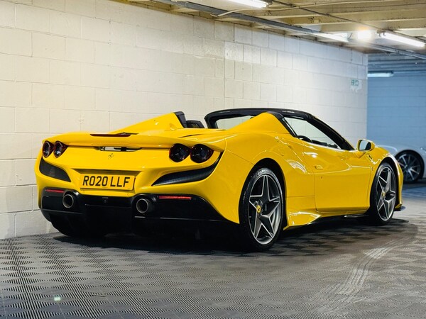 Used Ferrari F8 Spider 2020 for sale - 75553151: Photo 36
