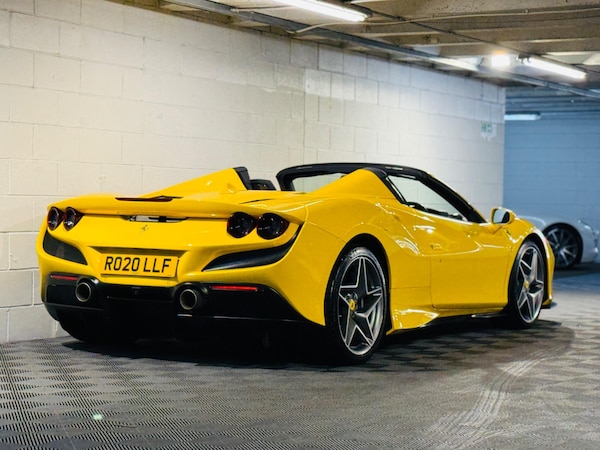 Used Ferrari F8 Spider 2020 for sale - 75553151: Photo 37