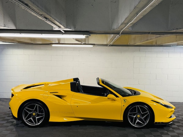 Used Ferrari F8 Spider 2020 for sale - 75553151: Photo 42