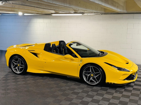 Used Ferrari F8 Spider 2020 for sale - 75553151: Photo 43