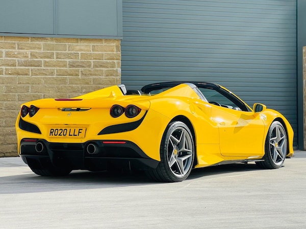 Used Ferrari F8 Spider 2020 for sale - 75553151: Photo 4
