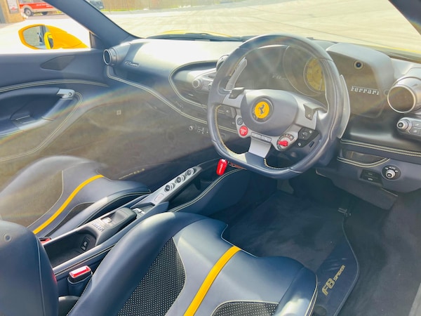 Used Ferrari F8 Spider 2020 for sale - 75553151: Photo 8