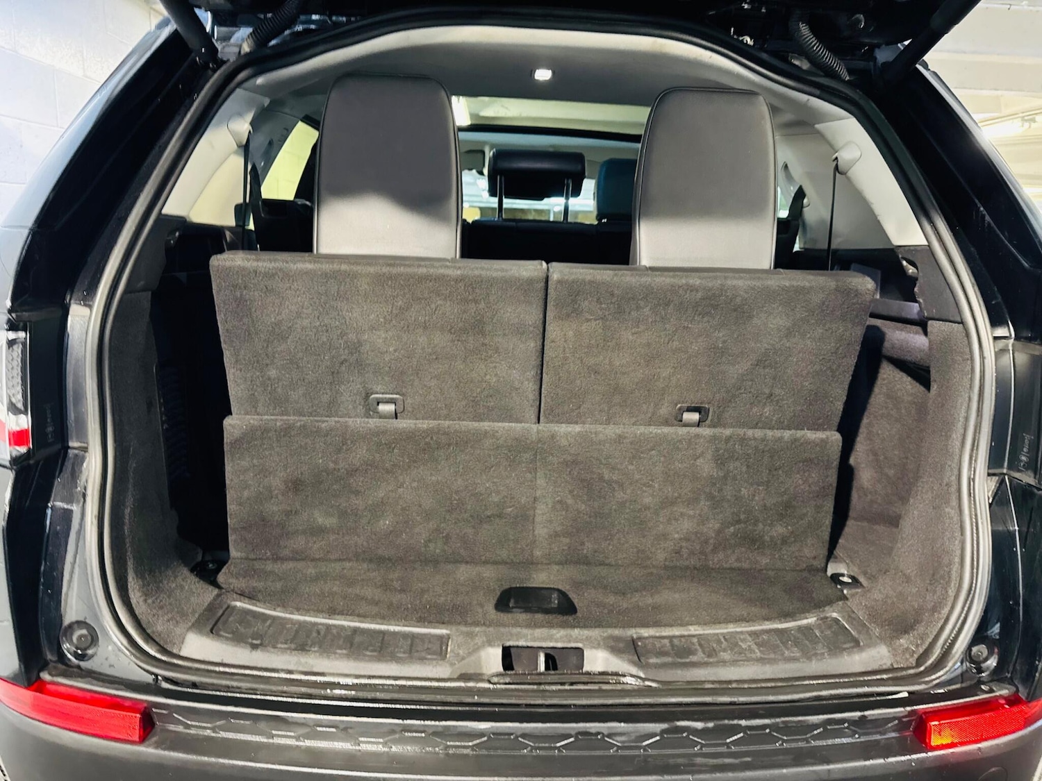 Used Land Rover Discovery Sport 2019 for sale - 77066911: Photo 13