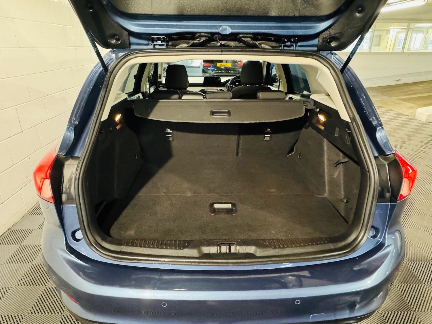 Used Ford Focus 2018 for sale - 76446548: Photo 11