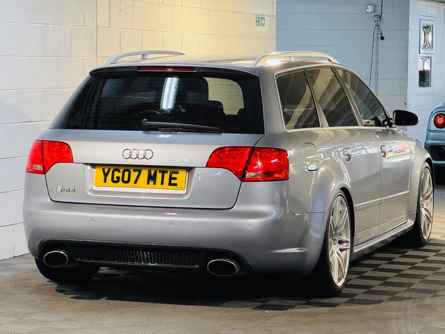Used Audi RS4 2007 for sale - 77119743: Photo 4