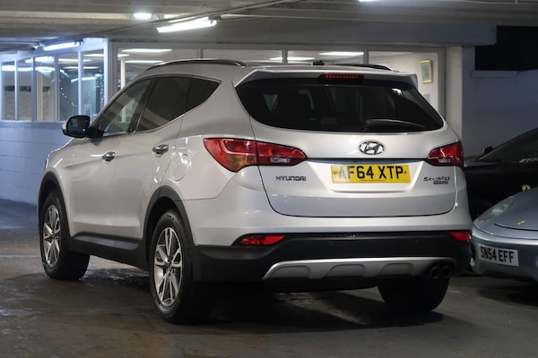 Used Hyundai Santa Fe 2014 for sale - 73917112: Photo 3